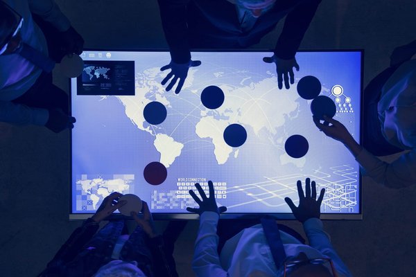 Quelles technologies les entreprises de nettoyage industriel peuvent-elles adopter pour améliorer l'efficacité ?